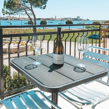Villa Umag Seafront מראה חיצוני תמונה